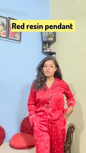 270K views · 9.5K reactions | #resin #resinartist #resincrafts ##painting #artwork #artist #creative #craft #mom #necklace #flower #reels | Ritika Rawat | Facebook