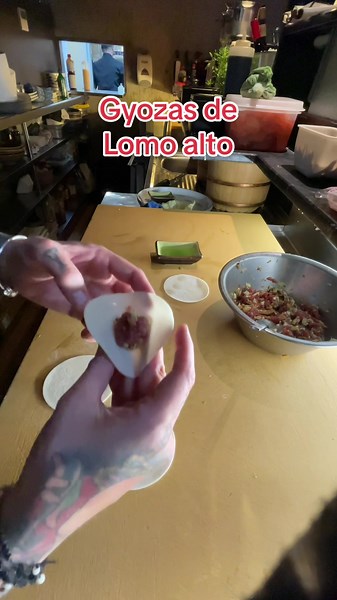 #gyozas #sushiwoman🥢🍱 #sushilover🍣🥢 #sushimadrid #showcooking #cookingshows