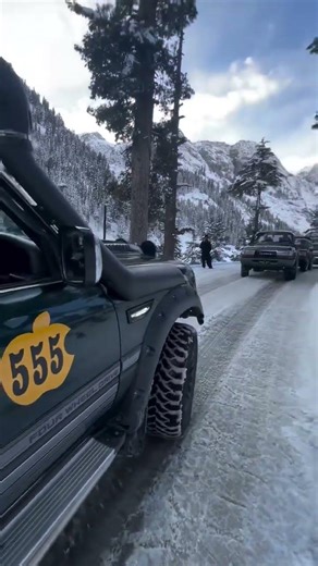 Jeep Slipping on Snow 😱 Extreme Off-Road Drift | Snow Adventure #shorts #jeep #snowjeep #4x4