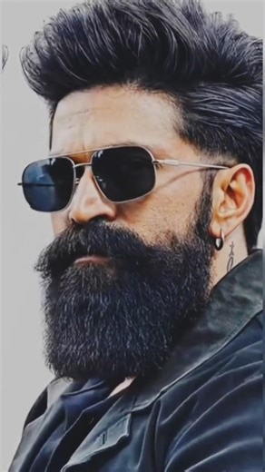 Toxic Movie 🔥 | Story Explained Hindi 🚀 #shorts #viral #toxic #yash #kgf