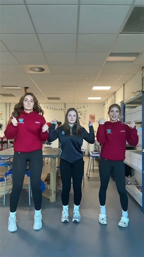 #gymshark #maroon #pullover #hoodie #dark #half #zip #black #yoga #leggings #new #balance #classic