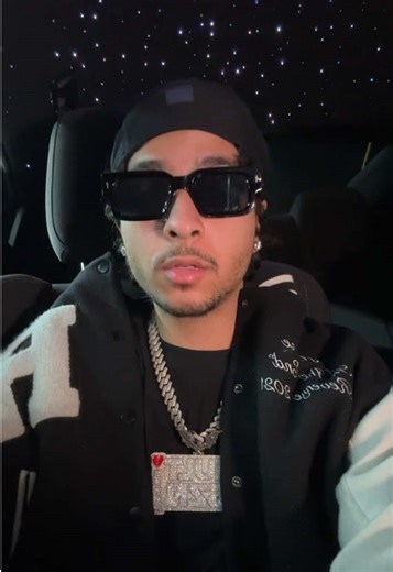 Stand out. SIMPLE AS. #lightskin #attractive #rarefinds #viral | light skin