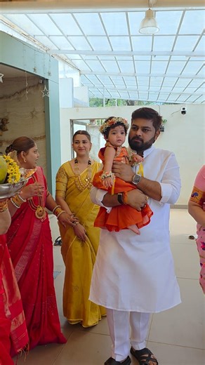 Dipesh Mhatre Apalya Family Sobat Gavdevi Mandirat Darshan #luckymusicalgroup #youtubeshorts #shorts