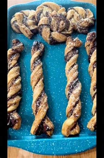 Easy Nutella Puff Pastry 🤎#shorts