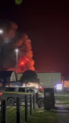 🚨 SABOTAGE?FIRE REPORTED AT KEY UK AIRBASE HOSTING US BOMBERSReports indicate a major overnight fire at RAF Fairford, a critical UK base used by the U.S. Air Force for long-range bomber operations tied to Iran-related missions.The blaze reportedly hit a commissary building, with significant damage described, though official confirmation remains limited.RAF Fairford is not just any base — it’s one of the only forward locations in Europe capable of supporting heavy U.S. bombers.If confirmed, this