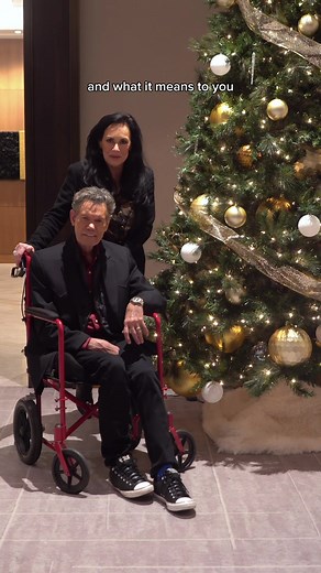 Randy Travis Unveils New Holiday Song: 'Where My Heart Is'