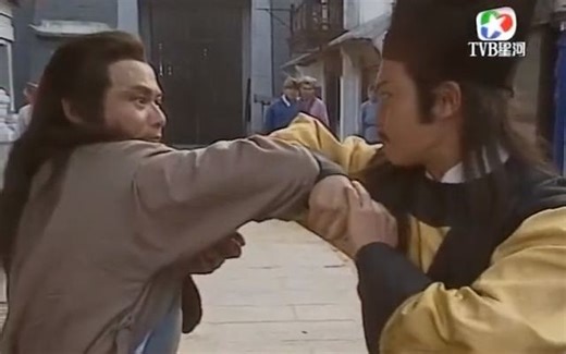 这是【宋江的战斗力】最符合原著的影视版本，与武松在伯仲之间。