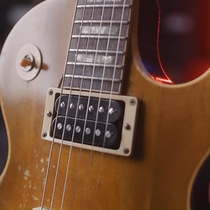 50K views · 967 reactions | Order your copy of The Collection: Slash now! https://bit.ly/3TxH6PP #slashnews #slash #gibson #gibsonpublishing #thecollection | Gibson | Facebook