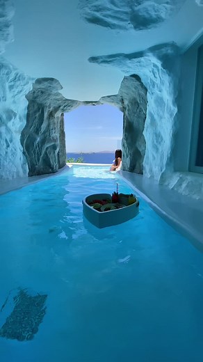 Luxurious Private Pool Retreat with Ocean View