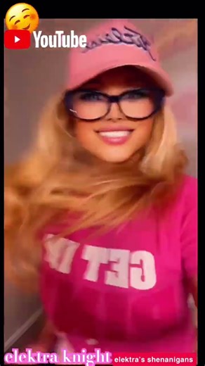 who wants it #martialarts #catwoman #actionscene #adorable