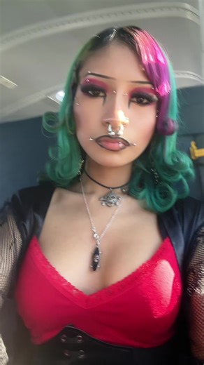 I came with molly but my molly can’t pay 😢