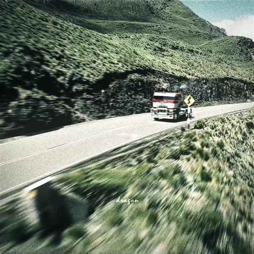 Transforming Auras: Zane Robot and Optimus Prime