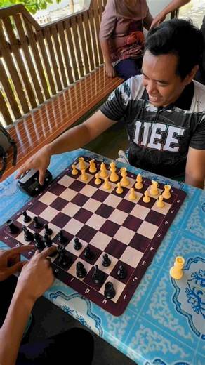 The King’s Gambit Super Knight Attack Variation! 3 Minutes vs. 30 Seconds Odd Challenge #chess | Kamatyas