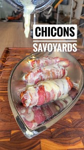 Le Nord c'est rendez-vous en terre inconnue Pour la recette des chicons savoyards Faire cuire les endives à la vapeur 30 min Les garnir ensuite avec du reblochon puis enroulé chaque chicon dans du lard. Oui c'est très healthy quand le nord rencontre la Savoie. Vous pouvez aussi mettre du maroilles pour vivre l'expérience à 100% Au airfryer 12 min à 200 ou au four le temps que ça dore. Bisous les chtis ! Voiloa voiloa... #lille #reblochon #chicon | monsieur keto