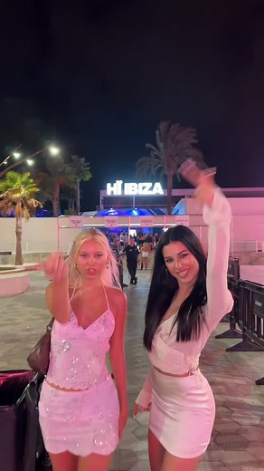 Sonya Styles on Instagram: "We just had to"