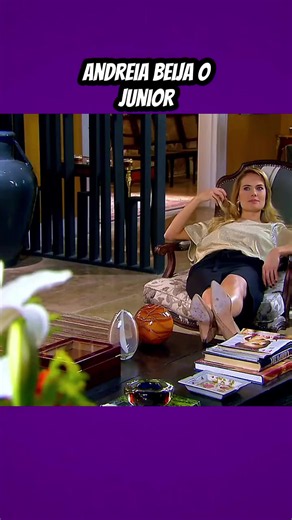 Júnior e Andreia: cena do beijo e confusão em Chiquititas