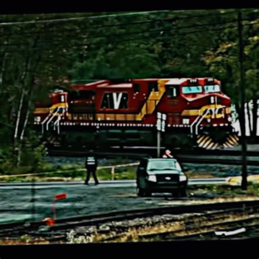 Robocar Poli VS AWVR 777