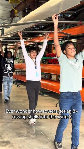 Watch 8 Rowers Try Not to Drop a 250 LB Boat 👀
