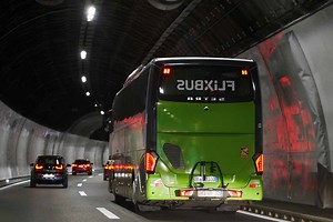 L'invention d'un béton photocatalytique capable de purifier l'air des tunnels routiers