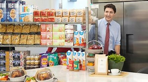 Trudeau announces GST break, $250 rebates for over 18M Canadians