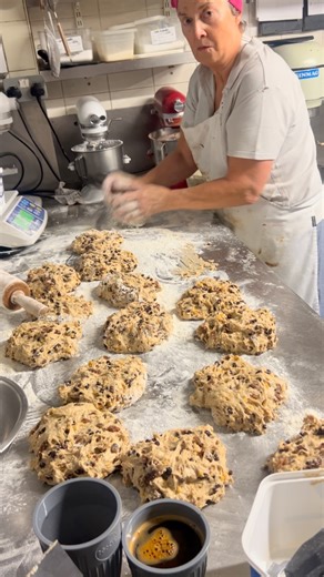 A Saturday morning walk through O’Callaghan’s ☺️ Many hands make light work ! See you soon Open 08:30 - 16:00 | O'Callaghan's Café and Delicatessen