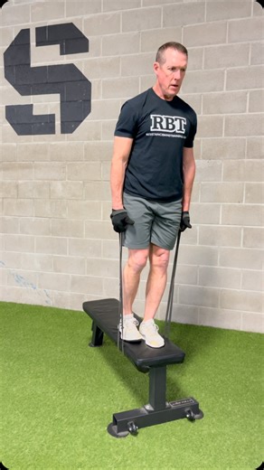 MOTHERS DAY SALE IS ON - Click Bio link to access store and use coupon code “mom20” to save 20% storewide excluding sale priced items. Quick Lower Body Band-Bench Session Using a simple weight bench, you can easily work your single leg strength without buying an expensive band platform. Plus the bench provides you with an accessory that provides you with a lot more training options. I like to do 60-seconds of work, switching between exercises at the half way point. Repeat this for 4 total minute
