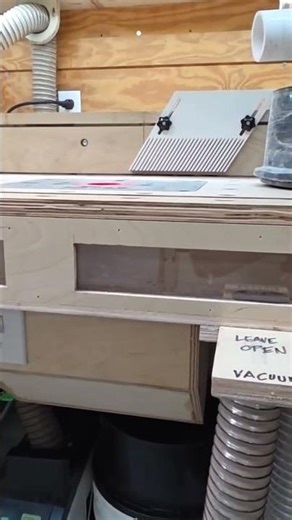 smart dust collection manifold #woodworking #mobileshop #ronpaulk #tooltrailer