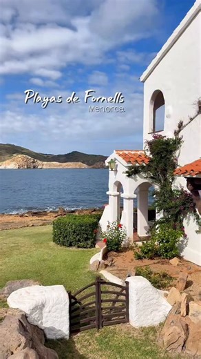 Urbanizzazione Playas de Fornells 🌸🌺🌼 by @monia_emme for @isoladiminorca #menorca #minorca #isoladiminorca #balearicislands | Isola di Minorca