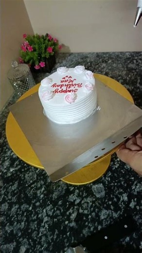 making bento cake for mother 😀#cake #bentocake #cakedecorating #cakeshorts