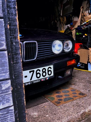 Exploring the BMW E30 Touring: A Classic Comeback