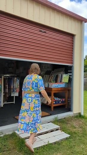 Our store is jam-packed with treasures but did you know it actually doesn't stop there... 👇 Next time you visit, ask to check out 'The Shed' where we have all the fabrics, specials, craft books and panels you could possibly need. 📍71 Steley Street, Howard 4659 #VanCootensHoward #HowardDrapery #SupportLocal #FraserCoastBusiness #VisitUs | VanCootens Howard Drapery Patchwork