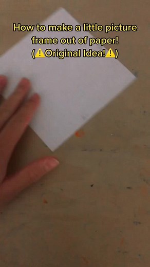 DIY Paper Picture Frame Tutorial