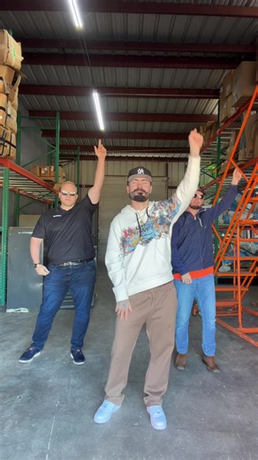 Learn the Latest Dance Moves with One Way Air