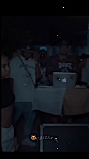 Grima pah 🤴🏻#fyp #zenemij #lirycs #dowelking #fyp #fypシ゚viral #paradedicar #parati