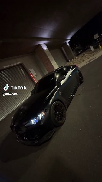 BMW M4 Competition: All Black Model Overview