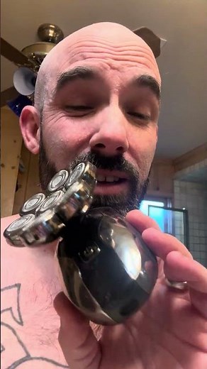 Bald Brothers Rejoice! 7D 5 in 1 Head Shaver