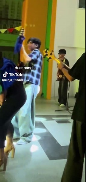 Guitar Strap Essentials for Every Band Member