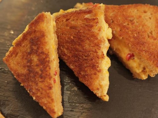 Grilled Pimento Cheese Sandwiches
