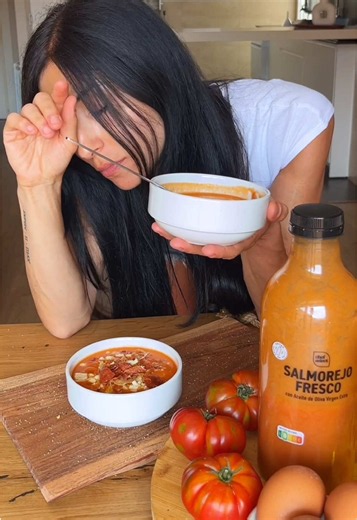 Cenas de verano con salmorejo: receta fácil y refrescante