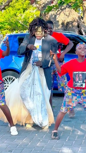 663K views · 28K reactions | Wait for the end I want problems always シ#fypジ #fypシ #funnyvideos #fyp #viral ... #fypiviral | Elvis mushila | Facebook