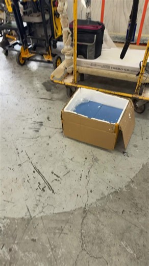 Another happy customer. #stonefabricator #stonefabrication #countertopfabrication #countertoptool #stonetools #diamondtools #stonework #stonefitter #stonecutting #polishingstone #diamondpolishingpad #diamondsawblade #quartzcountertop #granitecountertop #granitework #granitetools #lijas #cuttingdiscs