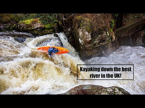 Kayaking down the best river in the UK!