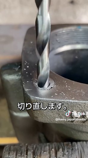 潰れたネジ穴の修理方法と注意点