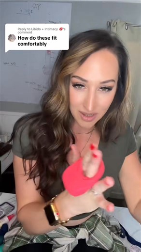 2.6K views · 50 reactions | Always make sure to use a good moisturizer with this ring CC  double feature #Love #Dating #DateNight #RelationshipAdvice #Marriage #CouplesWhoDate #DateYourSpouse | Steff Conger | Facebook