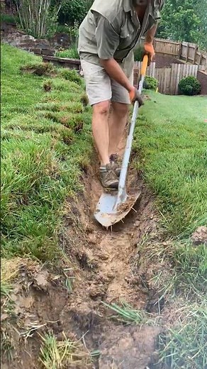 Fiskars Pro Shovel. Digging a Trench #fiskars
