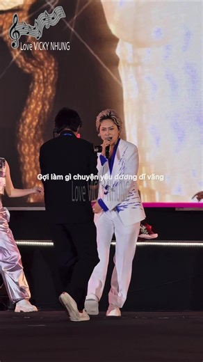 Cứ Cháy Hết Mình: Tỏa Sáng Tuổi Trẻ