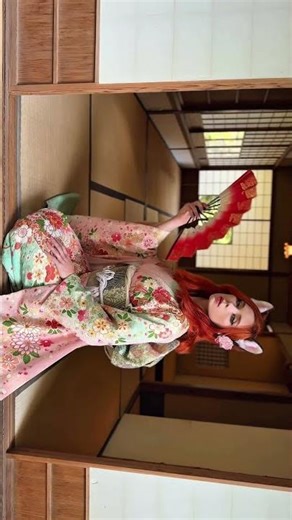 Say hi… I don’t bite (much) #redhead #model #cosplay #japan