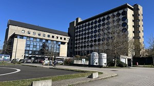 Vivalia : davantage d’infirmières dans tous les hôpitaux, la pénurie se résorbe - RTBF Actus