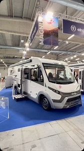 Elnagh Magnum 532 75º Anniversary . 745 x 235 x 295 cm 3500 kg 2910 kg in ordine di marcia) 4 posti 💺 4 posti letto 🛏️ Prezzo a partire da: 86.490 € . #motorhome #camper #autocaravan #campingcar #karavan #wohnmobile #camperonline #elnagh #husbil #urlaub #autocaravana | Camperonline viaggi in camper di qualità