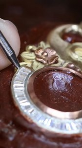 29K views · 581 reactions | How to make gold peacock 連 pendant necklace | The hallmark | Facebook